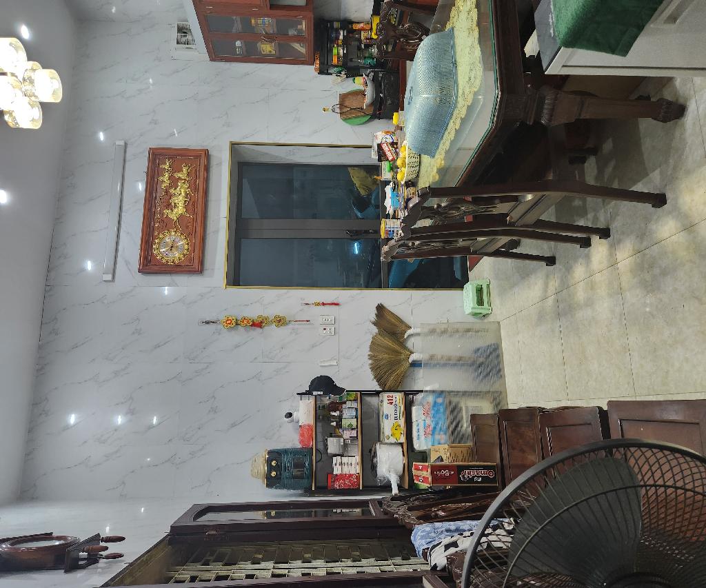 Bán nhà Khương Trung - diện tích 91.1m2 5 tầng - Ô tô tránh vào nhà - giá 20,5 tỷ