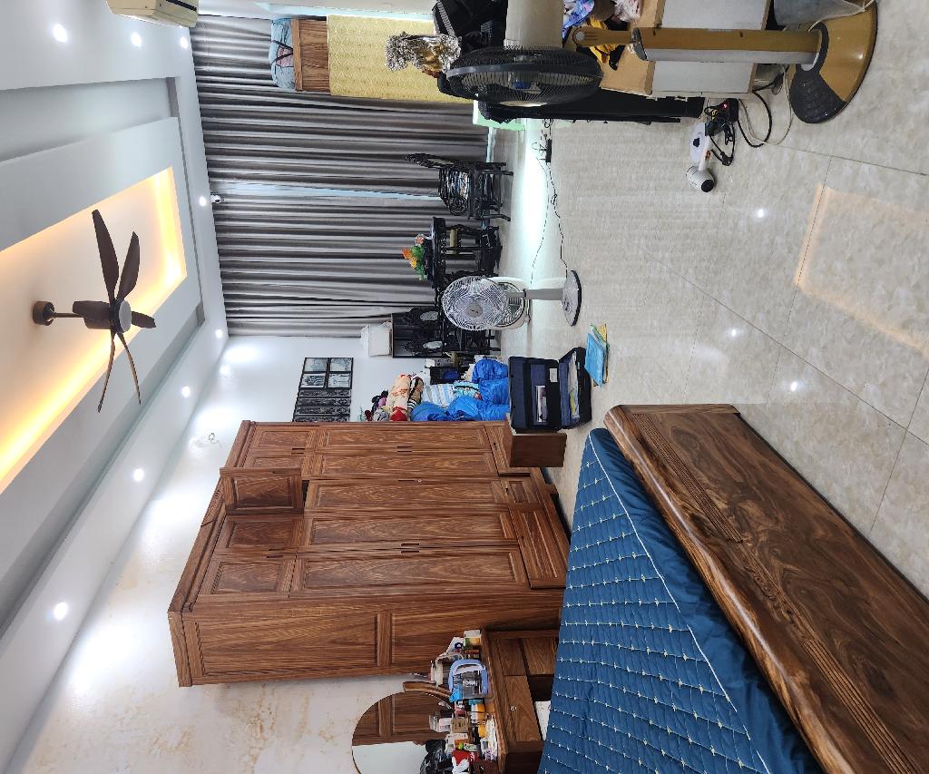 Bán nhà Khương Trung - diện tích 91.1m2 5 tầng - Ô tô tránh vào nhà - giá 20,5 tỷ