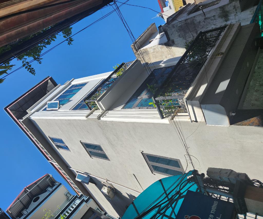 Bán nhà Khương Trung - diện tích 91.1m2 5 tầng - Ô tô tránh vào nhà - giá 20,5 tỷ