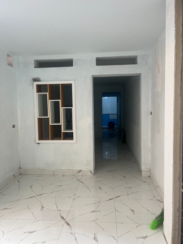 Bán nhà Khương Thượng - diện tích 50m2 1 tầng - Căn hộ tập thể - giá 3,5 tỷ