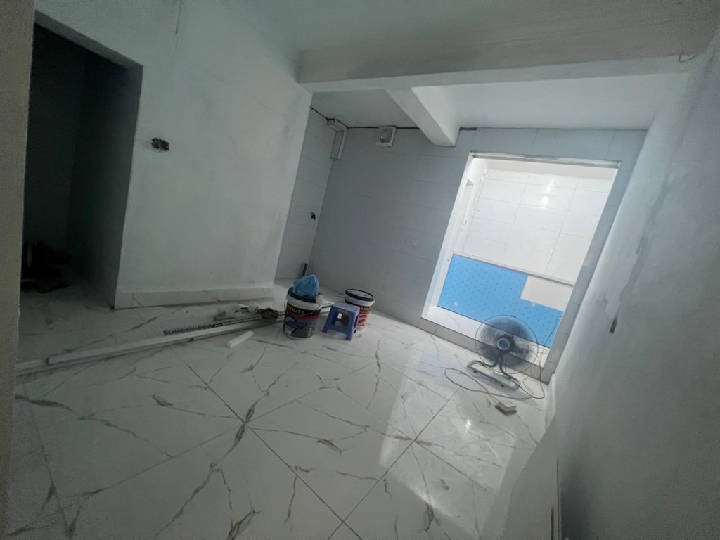 Bán nhà Khương Thượng - diện tích 50m2 1 tầng - Căn hộ tập thể - giá 3,5 tỷ