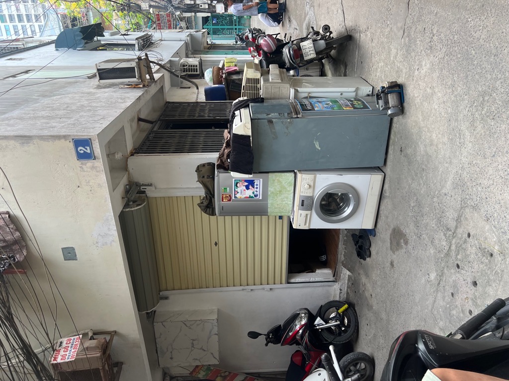 Bán nhà Khương Thượng - diện tích 50m2 1 tầng - Căn hộ tập thể - giá 3,5 tỷ