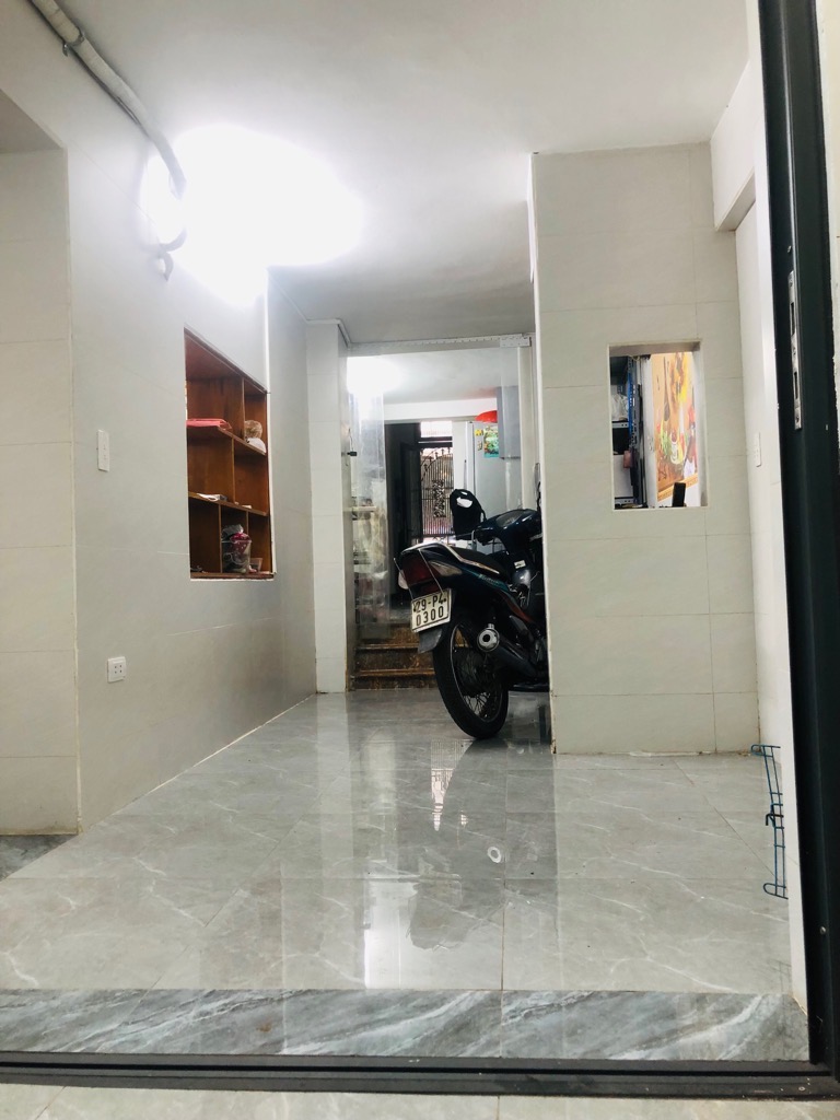 Bán nhà Hồ Đắc Di - diện tích 85m2 4 tầng - Mặt phố - giá 20,2 tỷ