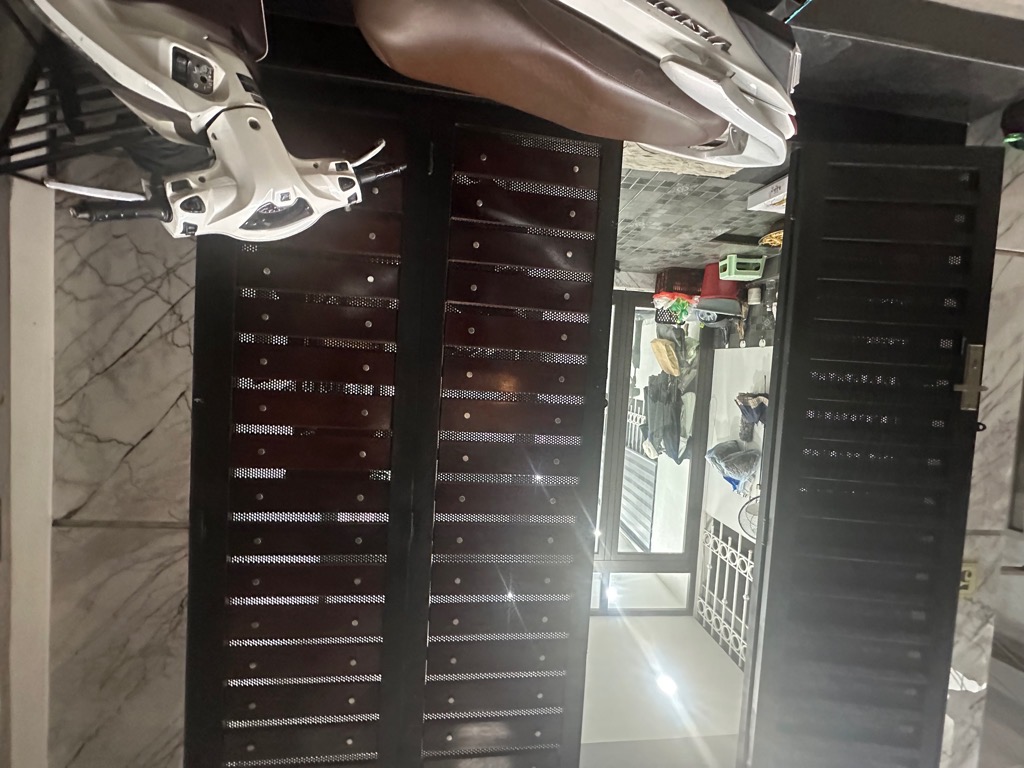 Bán nhà Định công Thượng - diện tích 46m2 4 tầng - Nhà đẹp hiếm có - giá 6 tỷ