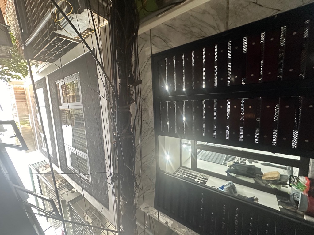 Bán nhà Định công Thượng - diện tích 46m2 4 tầng - Nhà đẹp hiếm có - giá 6 tỷ