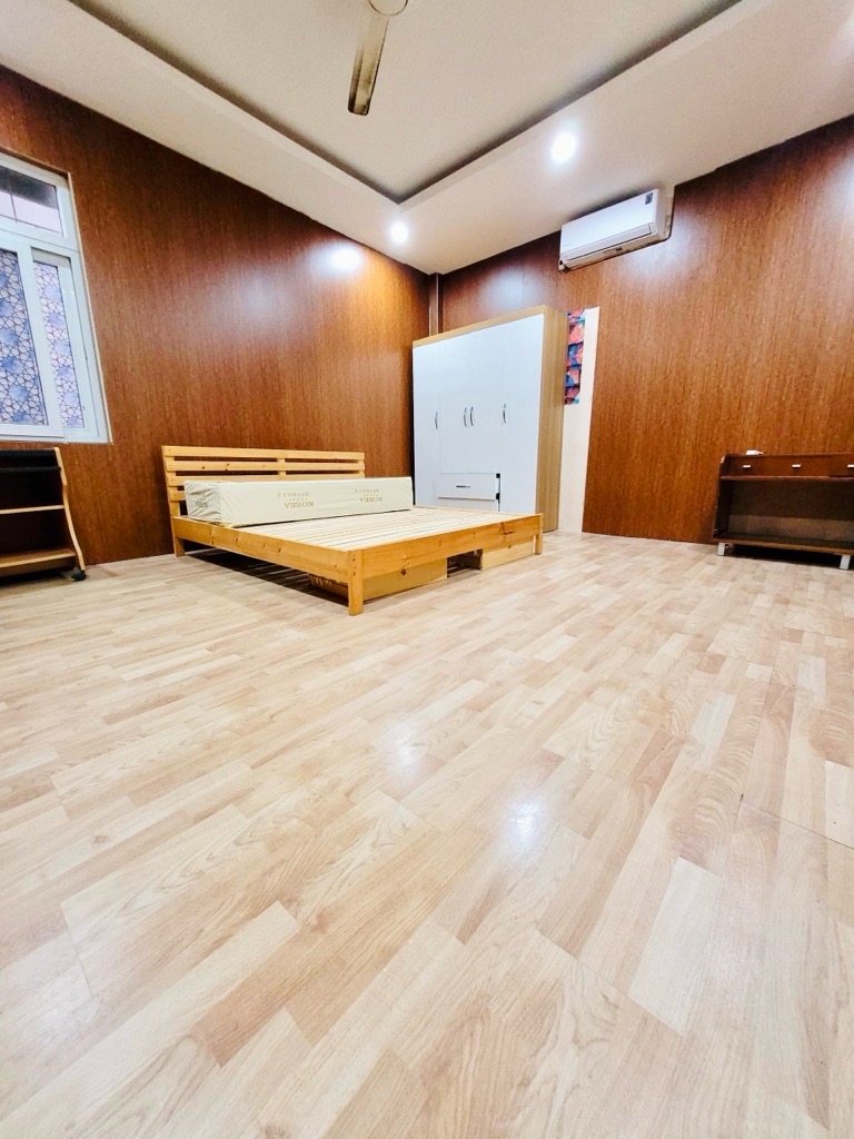 Bán nhà Chùa Liên Phái - diện tích 56m2 5 tầng - Nhà đẹp hiếm có - giá 10,5 tỷ