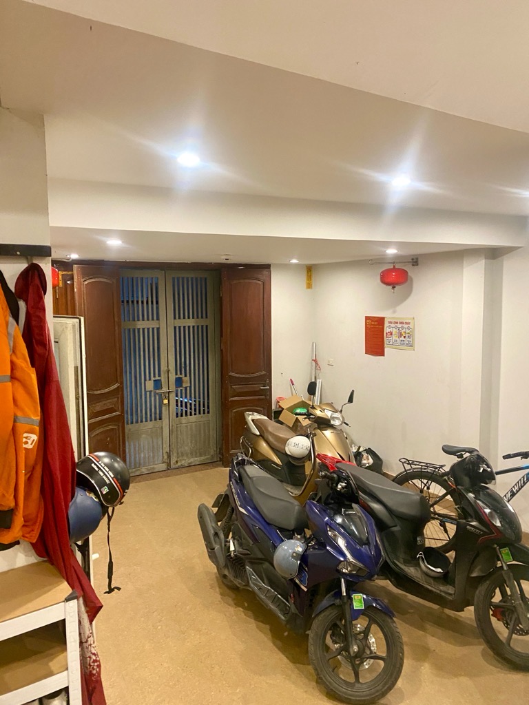 Bán nhà Chùa Liên Phái - diện tích 56m2 5 tầng - Nhà đẹp hiếm có - giá 10,5 tỷ