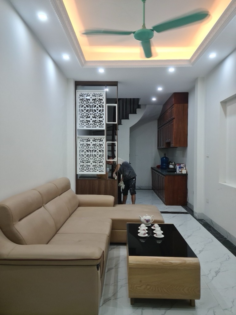 Bán nhà Thuý Lĩnh - diện tích 36m2 6 tầng - Ô tô tránh - giá 7 tỷ