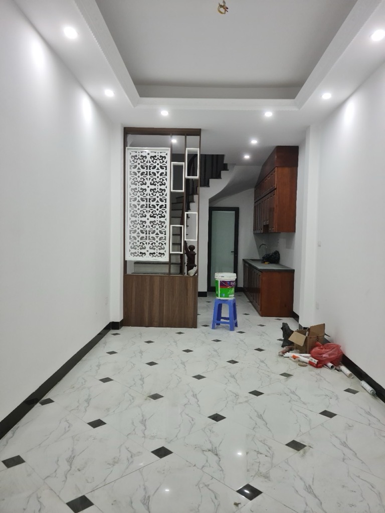 Bán nhà Thuý Lĩnh - diện tích 36m2 6 tầng - Ô tô tránh - giá 7 tỷ