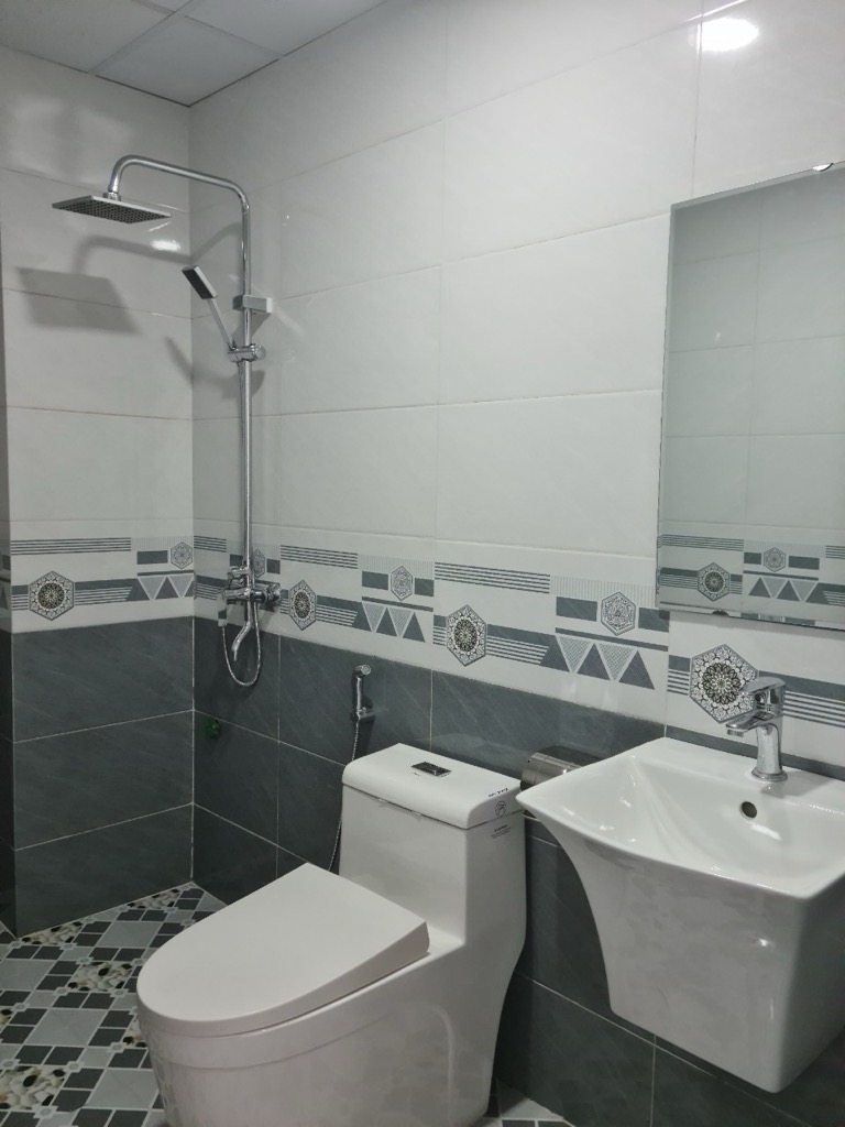 Bán nhà Thuý Lĩnh - diện tích 36m2 6 tầng - Ô tô tránh - giá 7 tỷ