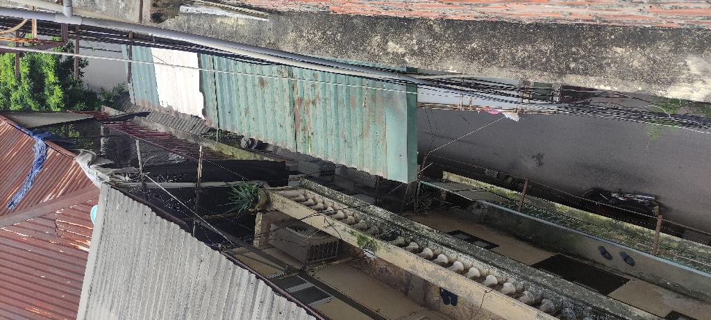 Bán nhà Bờ Sông Sét - diện tích 37m2 4 tầng - Ô tô tránh - giá 10,8 tỷ