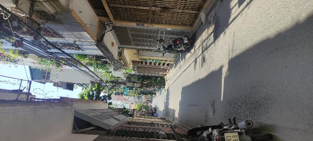 Bán nhà Bờ Sông Sét - diện tích 37m2 4 tầng - Ô tô tránh - giá 10,8 tỷ