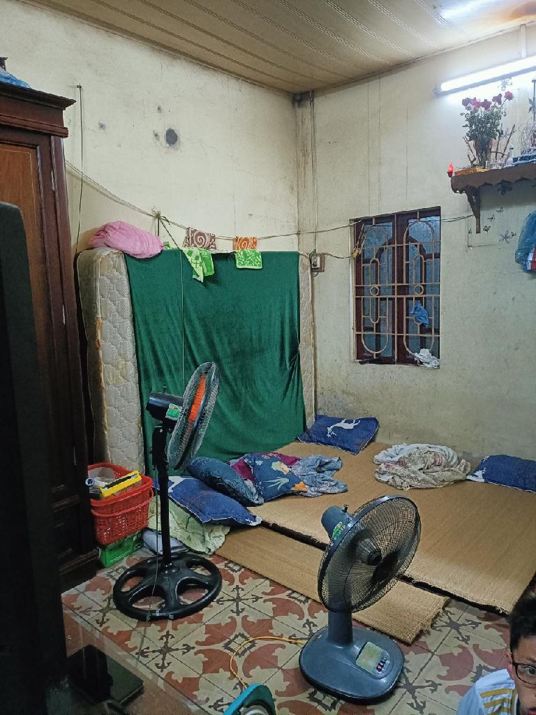 Bán nhà Hòa Bình 2 - diện tích 71m2 5 tầng - Nhà trung tâm, gần phố - giá 16,3 tỷ