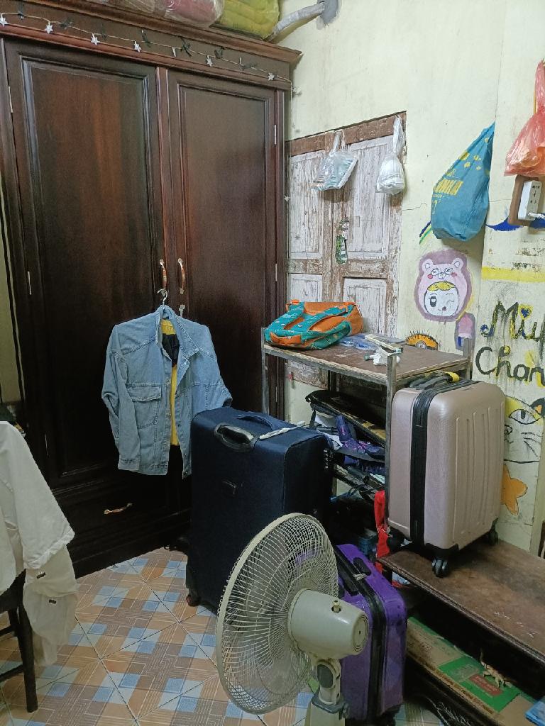 Bán nhà Hòa Bình 2 - diện tích 71m2 5 tầng - Nhà trung tâm, gần phố - giá 16,3 tỷ