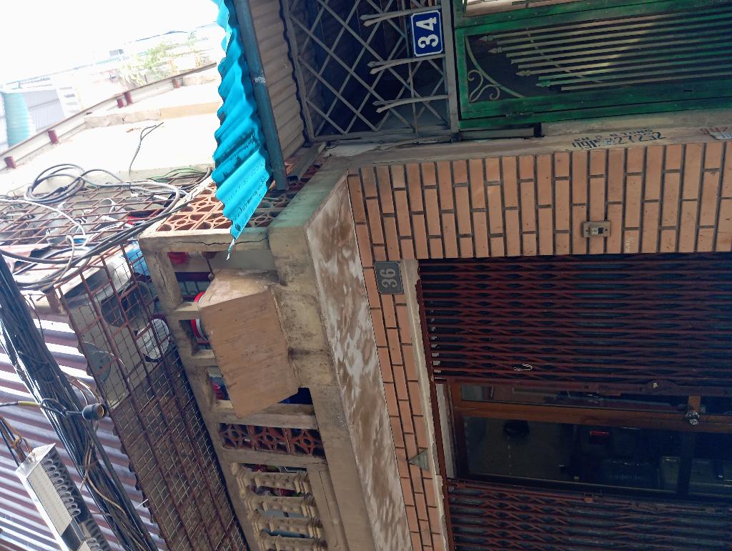 Bán nhà Hòa Bình 2 - diện tích 71m2 5 tầng - Nhà trung tâm, gần phố - giá 16,3 tỷ