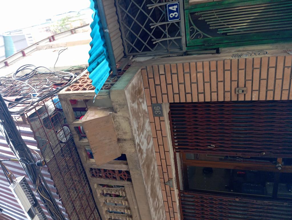 Bán nhà Hòa Bình 2 - diện tích 71m2 5 tầng - Nhà trung tâm, gần phố - giá 16,3 tỷ