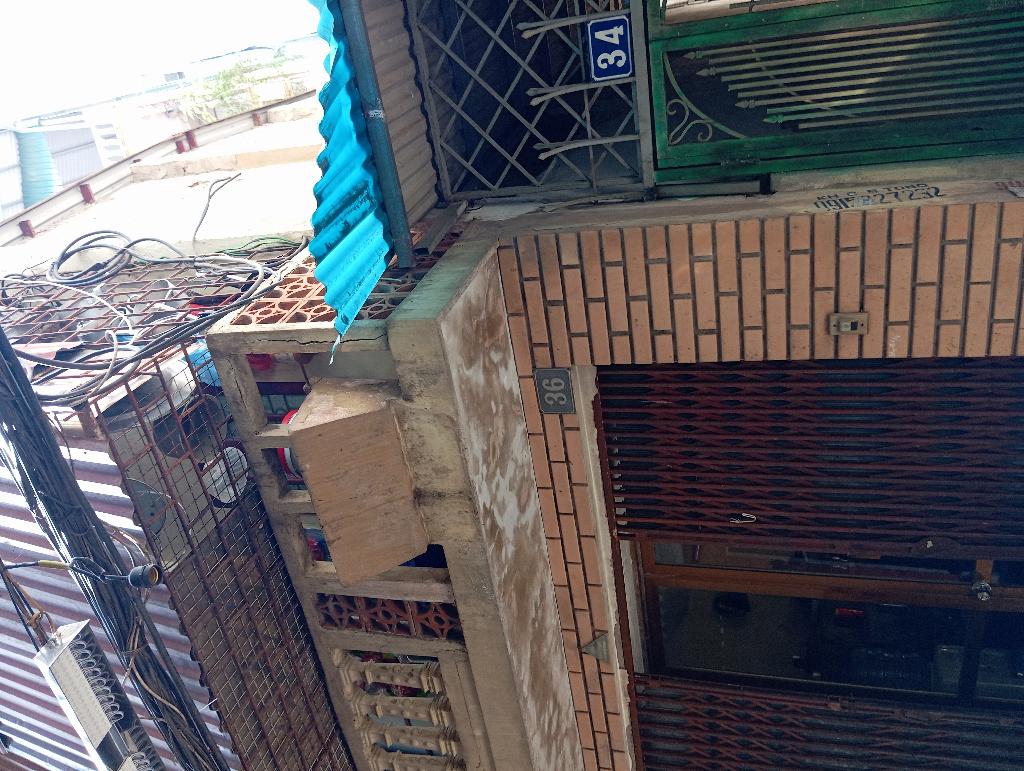 Bán nhà Hòa Bình 2 - diện tích 71m2 5 tầng - Nhà trung tâm, gần phố - giá 16,3 tỷ