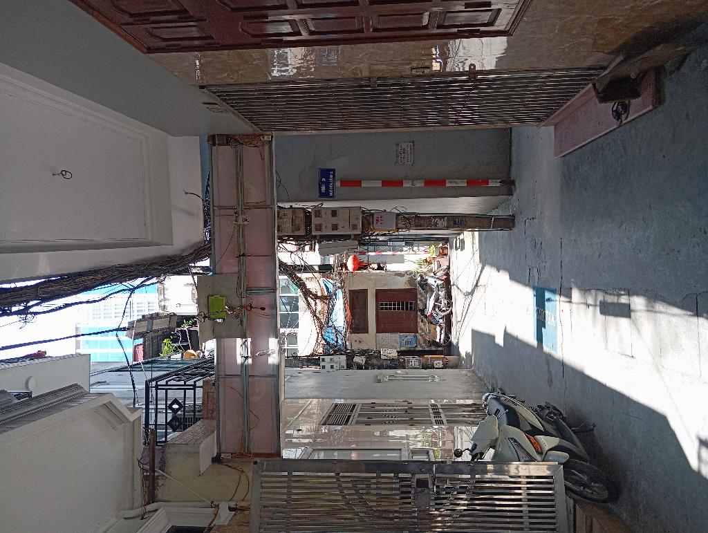 Bán nhà Hòa Bình 2 - diện tích 71m2 5 tầng - Nhà trung tâm, gần phố - giá 16,3 tỷ