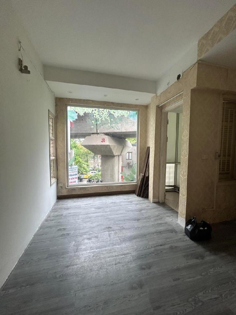 Bán nhà Láng - diện tích 23,4m2 5 tầng - LÔ GÓC - OTO - KINH DOANH - giá 6,35 tỷ