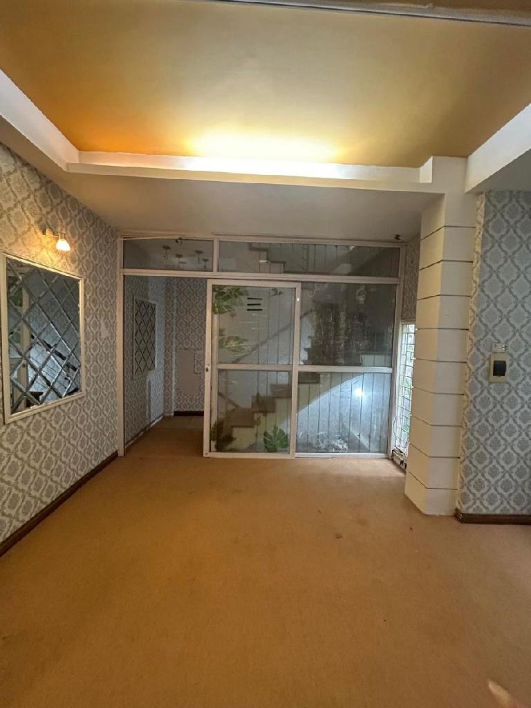 Bán nhà Láng - diện tích 23,4m2 5 tầng - LÔ GÓC - OTO - KINH DOANH - giá 6,35 tỷ