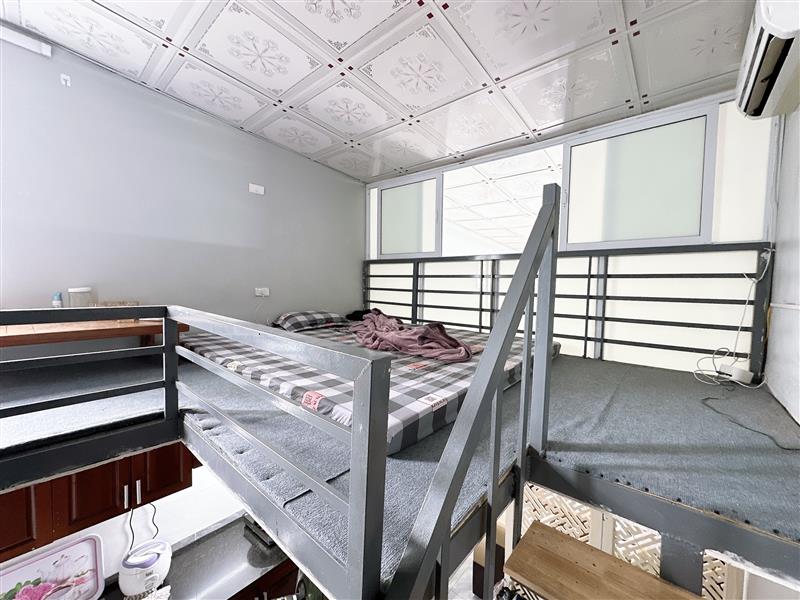 Bán nhà Tân Khai - diện tích 32m2 1 tầng - Ô TÔ ĐỖ CỬA NGÀY ĐÊM - giá 2,35 tỷ