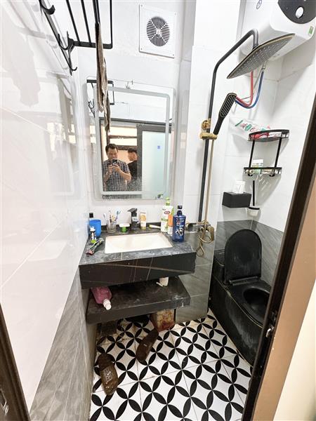 Bán nhà Thuý Lĩnh - diện tích 30m2 3 tầng - gần chợ, trường học - giá 2,9 tỷ