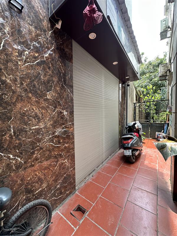 Bán nhà Thuý Lĩnh - diện tích 30m2 3 tầng - gần chợ, trường học - giá 2,9 tỷ