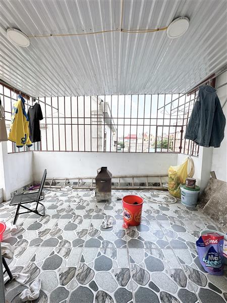 Bán nhà Thuý Lĩnh - diện tích 30m2 3 tầng - gần chợ, trường học - giá 2,9 tỷ