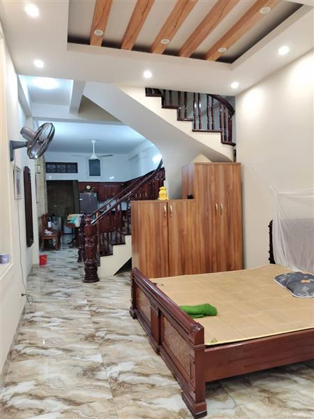 Bán nhà Hạ Đình - diện tích 100.8m2 3 tầng - Ô TÔ QUA NHÀ - giá 7 tỷ