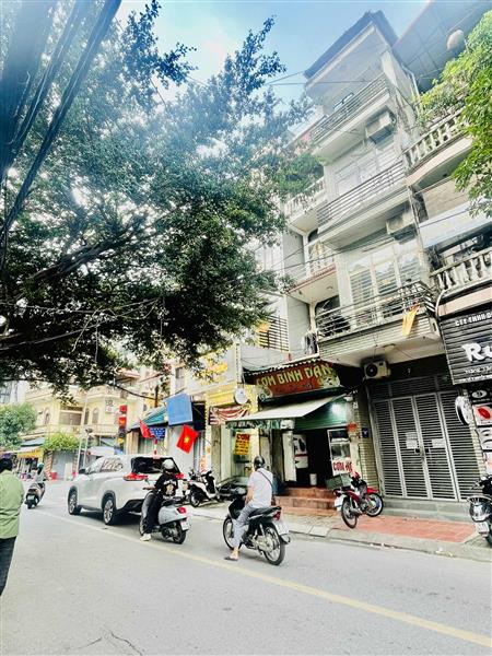 Bán nhà Nguyễn Ngọc Nại - diện tích 50m2 4 tầng - Ô tô tránh - giá 23,3 tỷ