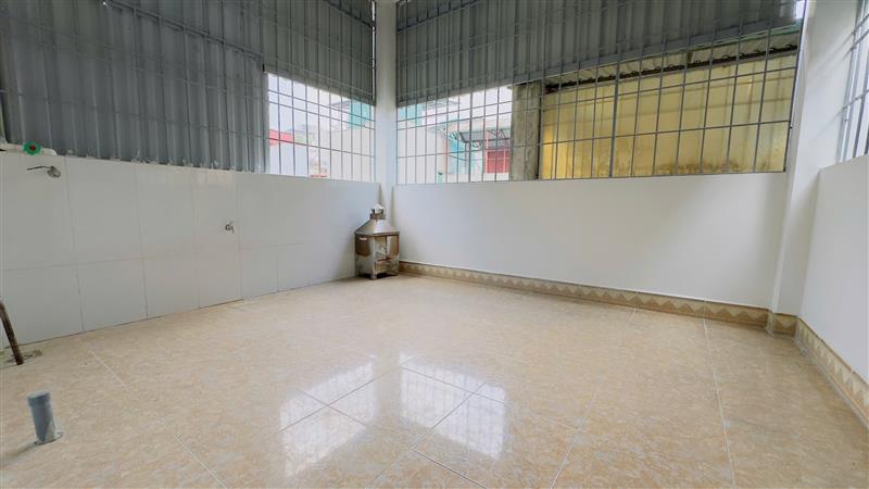 Bán nhà Khương Đình - diện tích 40m2 4 tầng - vị trí cực đẹp, ô tô đỗ cách nhà 20m - giá 12,8 tỷ