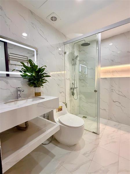 Bán nhà Trường Chinh - diện tích 39m2 6 tầng - ngõ VIP - giá 12,5 tỷ