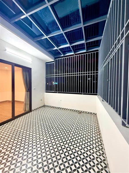 Bán nhà Trường Chinh - diện tích 39m2 6 tầng - ngõ VIP - giá 12,5 tỷ