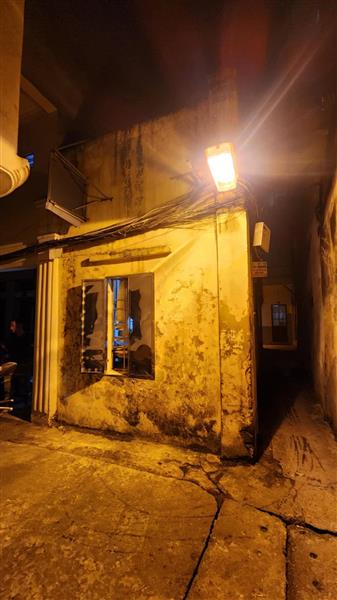 Bán nhà Ngõ Chợ Khâm Thiên - diện tích 32m2 1 tầng - Lô góc, 3 thoáng - giá 7,3 tỷ