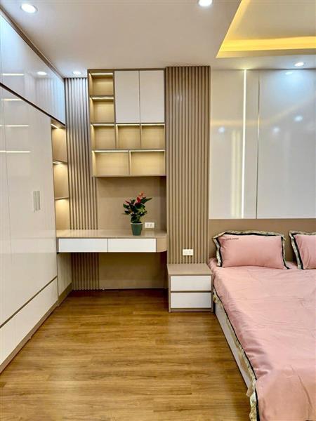 Bán nhà Trường Chinh - diện tích 39m2 6 tầng - ngõ VIP - giá 12,5 tỷ