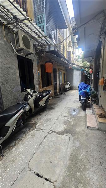 Bán nhà Trương Định - diện tích 21,4m2 1 tầng - Nhà đẹp ở ngay - giá 2,75 tỷ