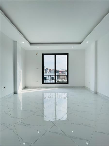 Bán nhà Thuý Lĩnh - diện tích 30m2 6 tầng - Ô TÔ ĐỖ CỔNG - giá 7,6 tỷ