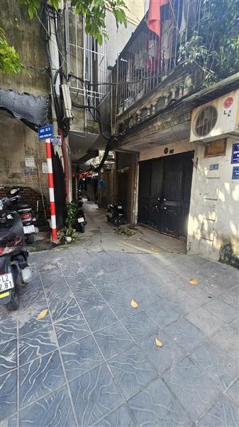 Bán nhà Trương Định - diện tích 21,4m2 1 tầng - Nhà đẹp ở ngay - giá 2,75 tỷ