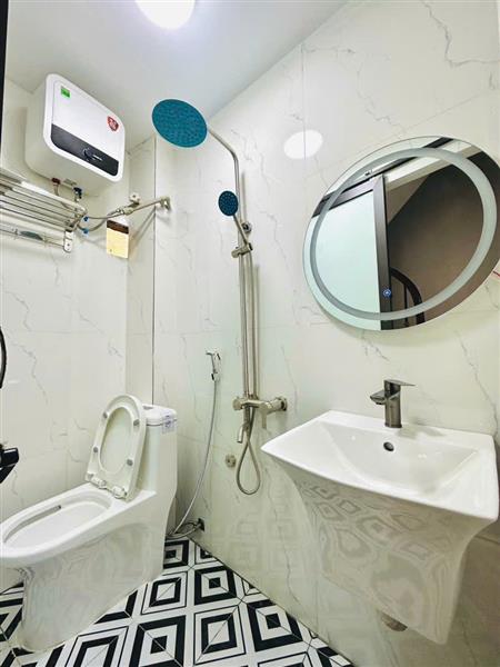 Bán nhà Hòa Bình - diện tích 15,3m2 4 tầng - Ngõ xe máy tránh - giá 3,9 tỷ