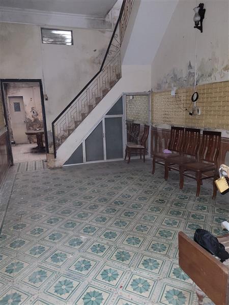 Bán nhà Lê Duẩn - diện tích 49,6m2 2 tầng - NHÀ CŨ - GẦN HỒ - NGÕ THÔNG 2 LỐI - giá 10 tỷ