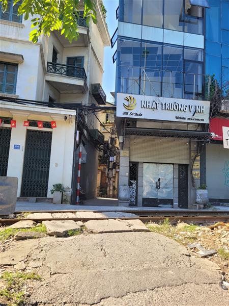 Bán nhà Lê Duẩn - diện tích 49,6m2 2 tầng - NHÀ CŨ - GẦN HỒ - NGÕ THÔNG 2 LỐI - giá 10 tỷ