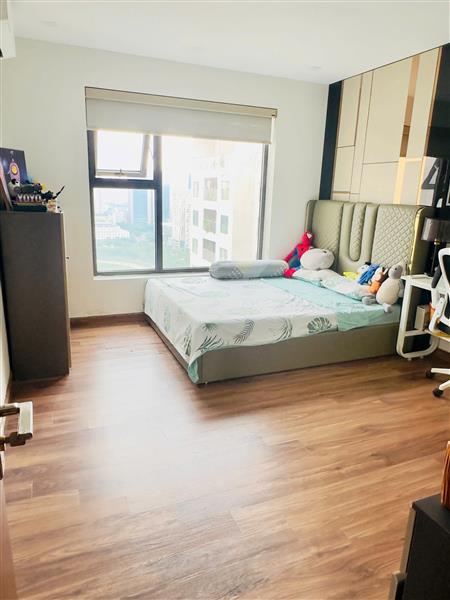 Bán nhà Lê Văn Lương - diện tích 137m2 23 tầng - Căn hộ cao cấp lô góc 3 mặt thoáng - giá 12,7 tỷ