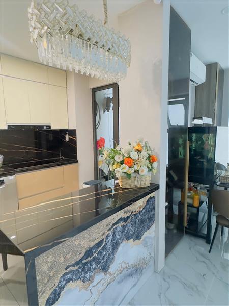 Bán nhà Lê Văn Lương - diện tích 137m2 23 tầng - Căn hộ cao cấp lô góc 3 mặt thoáng - giá 12,7 tỷ