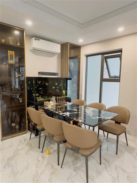 Bán nhà Lê Văn Lương - diện tích 137m2 23 tầng - Căn hộ cao cấp lô góc 3 mặt thoáng - giá 12,7 tỷ