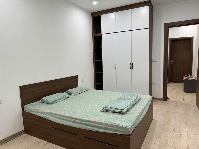 Bán nhà Trung Liệt - diện tích 130m2 3 tầng - Ô tô đỗ cách nhà gần - giá 6,79 tỷ