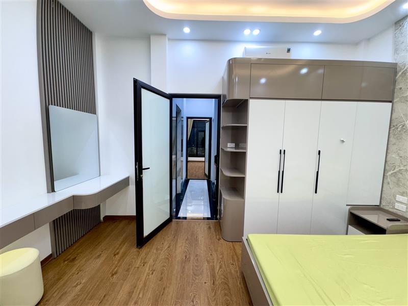 Bán nhà Tô Vĩnh Diện - diện tích 49,3m2 5 tầng - Ô TÔ VÀO NHÀ - giá 18,9 tỷ