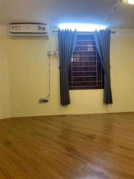 Bán nhà Đê La Thành nhỏ - diện tích 31m2 4 tầng - Nhà mặt tiền rộng mở 2 cửa - giá 7,1 tỷ