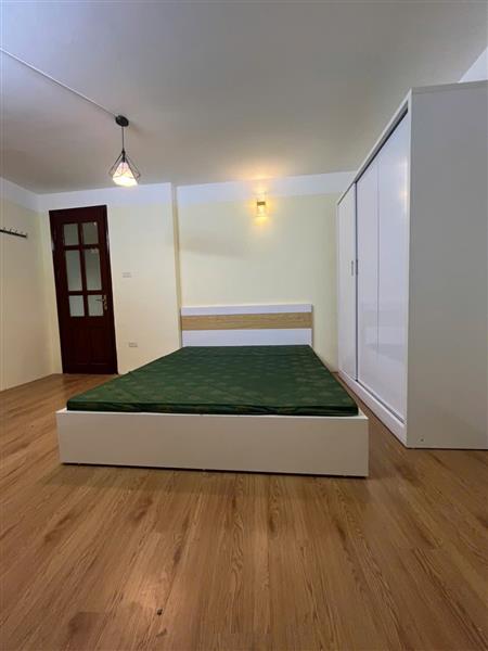 Bán nhà Đê La Thành nhỏ - diện tích 31m2 4 tầng - Nhà mặt tiền rộng mở 2 cửa - giá 7,1 tỷ