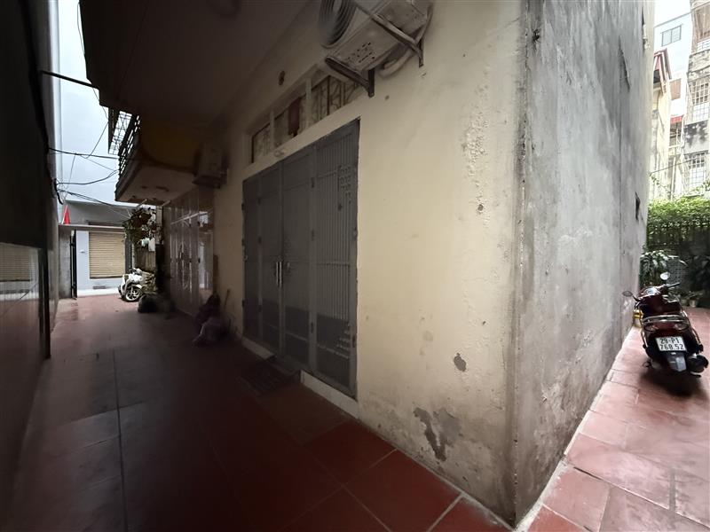 Bán nhà Trường Chinh - diện tích 63.9m2 3 tầng - Vị trí cực kỳ đắc địa, 1 bước ra phố - giá 20 tỷ