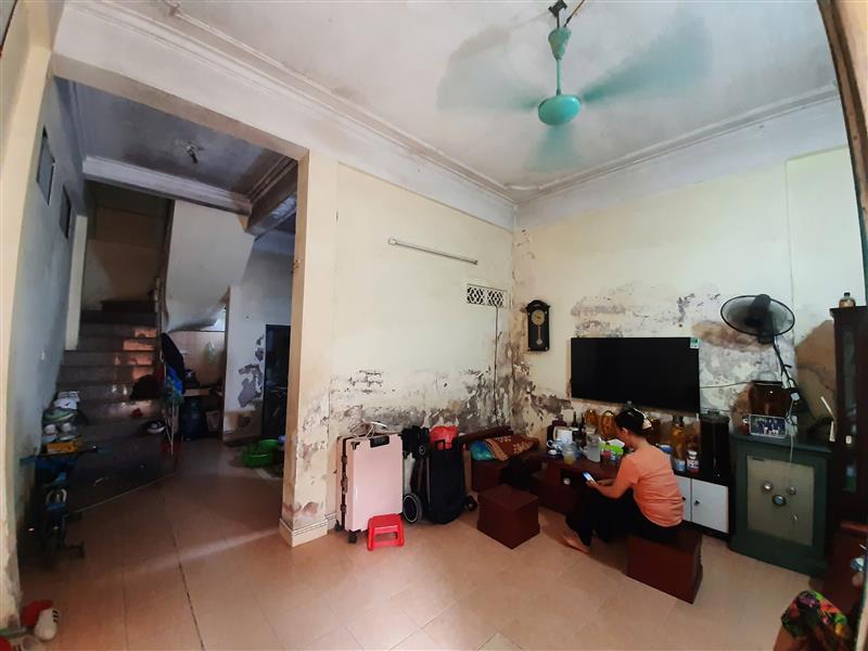 Bán nhà Kim Giang - diện tích 42m2 2 tầng - Mảnh đất hiếm Kim Giang giá tốt - giá 9,5 tỷ